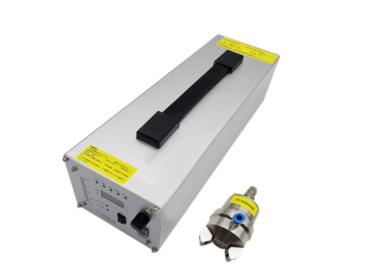 50Khz Ultrasonic Wide Area Spray Nozzle For Glass Coating With Titanium Materials