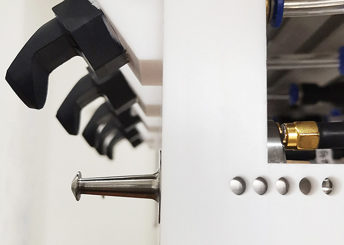 60Khz Ultrasonic Spraying Nebulizing And Atomizing Nozzles For Thin Film Coated