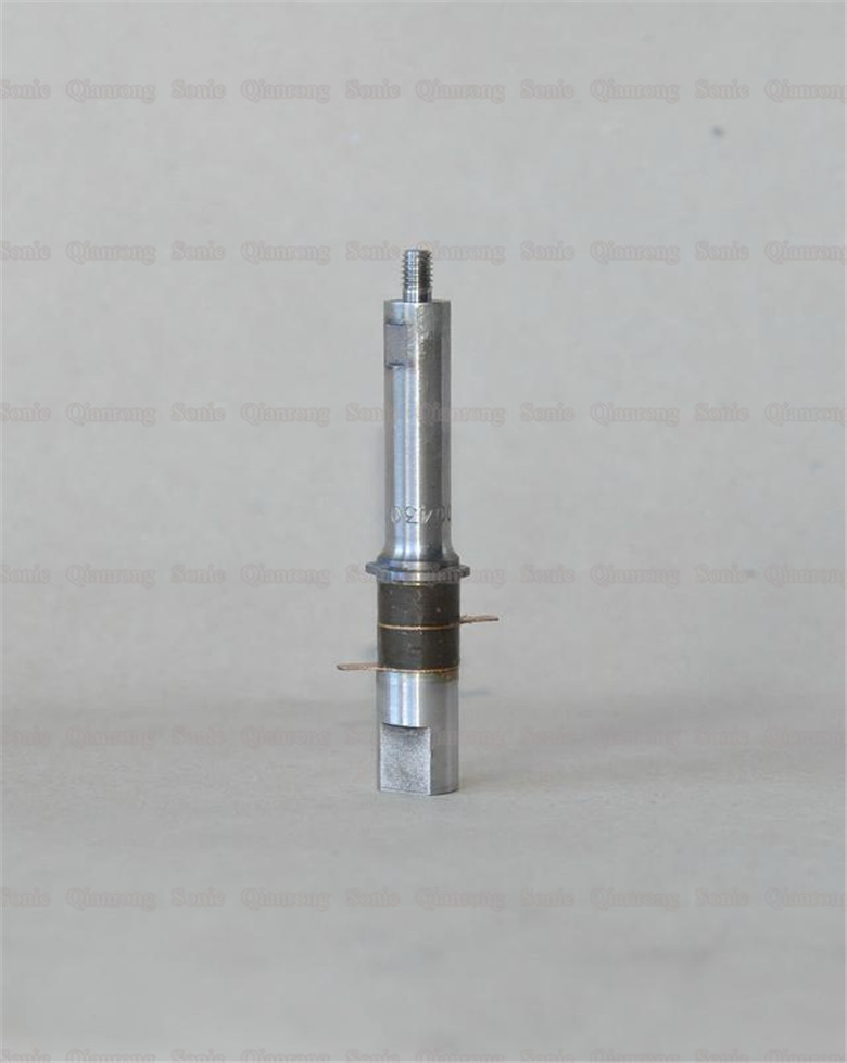 70Khz Ultrasonic Vibration With Titanium Horn For Smart Card Wire Welding