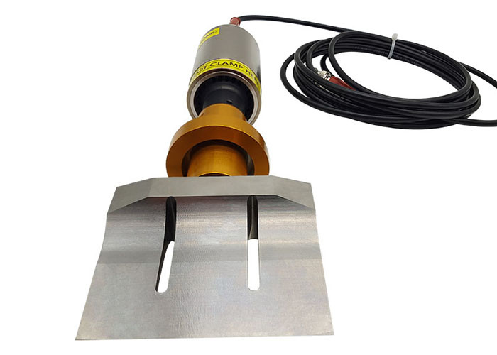 Fast Accurate Ultrasonic Cutting Of Thermoplastic Resin Board With 800w Rubber Cutter