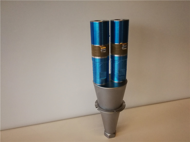 15 Khz Double Ultrasonic Vibration Transducer Welding With 8pcs 45mm Ceramics